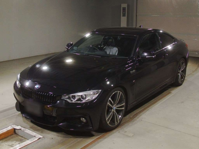BMW 4 SERIES