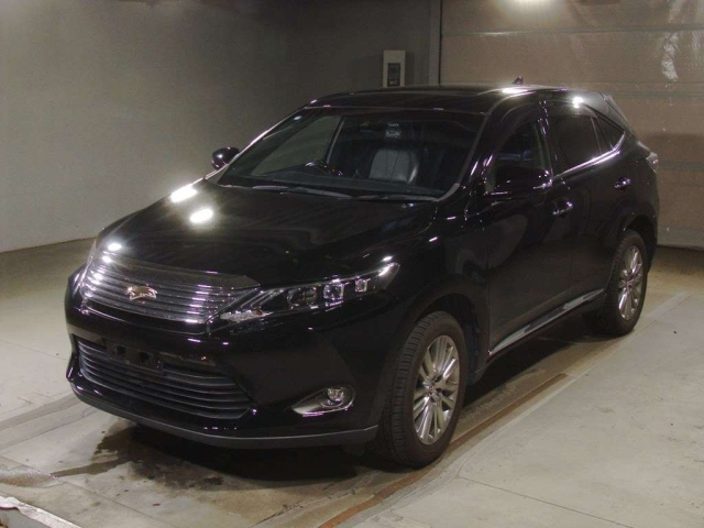 TOYOTA HARRIER