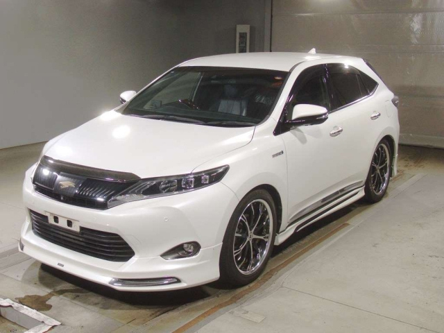 TOYOTA HARRIER