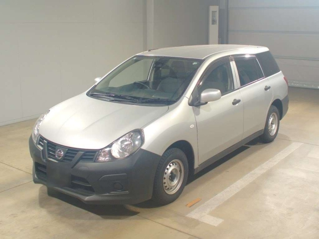 NISSAN AD