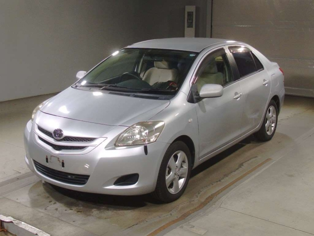 TOYOTA BELTA