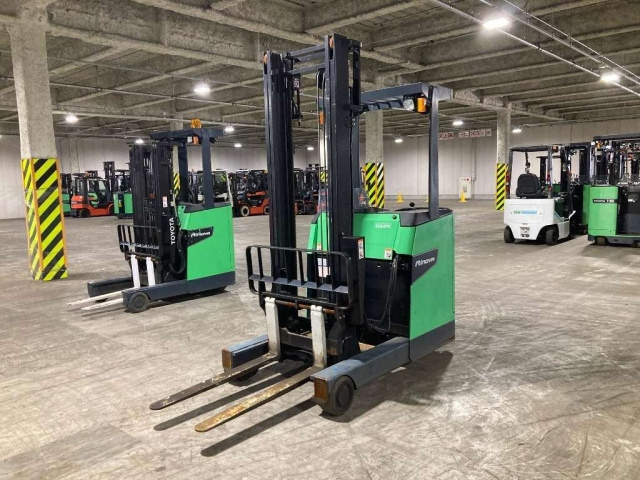 TOYOTA FORKLIFT