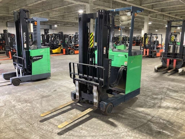 TOYOTA FORKLIFT