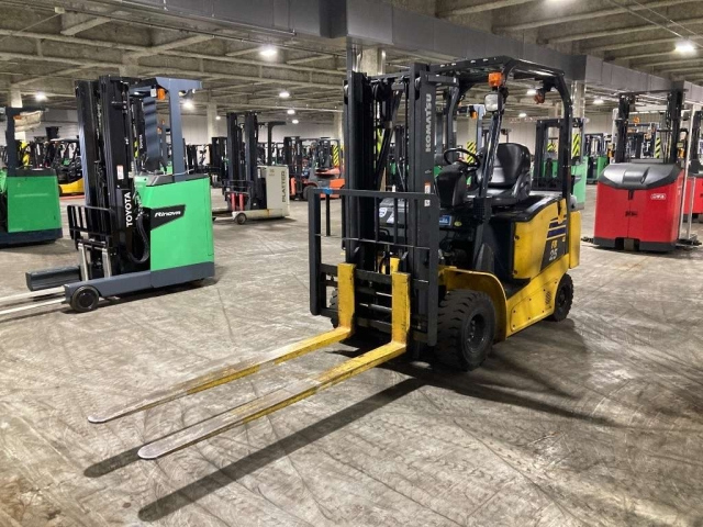 KOMATSU FORKLIFT