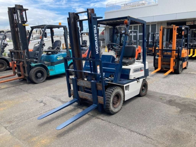 KOMATSU FORKLIFT
