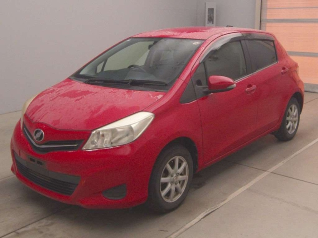 TOYOTA VITZ