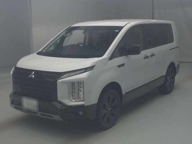 MITSUBISHI DELICA D5