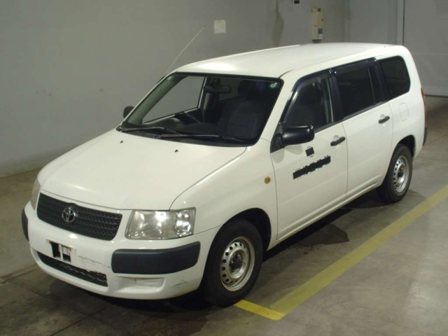 TOYOTA SUCCEED