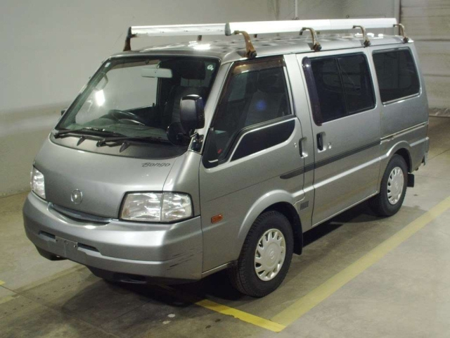 MAZDA BONGO VAN