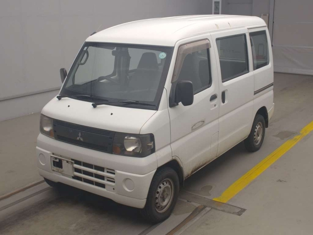 MITSUBISHI MINICAB VAN