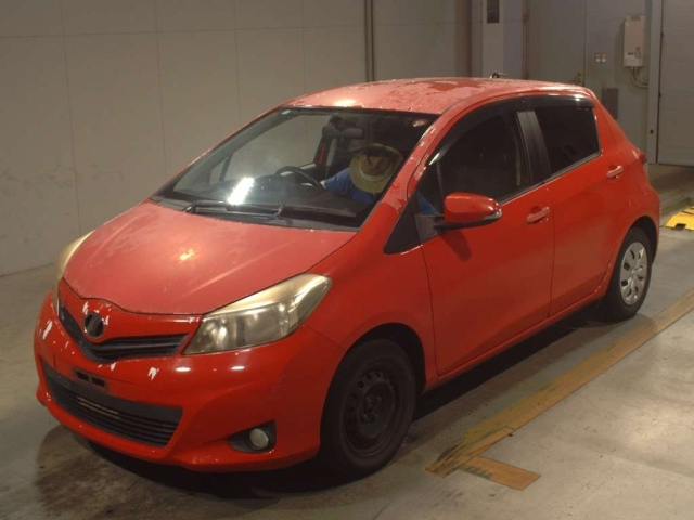 TOYOTA VITZ