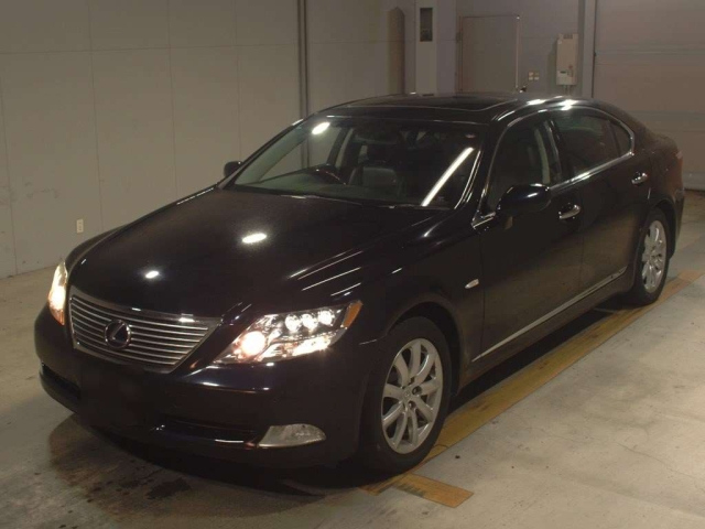 LEXUS LS