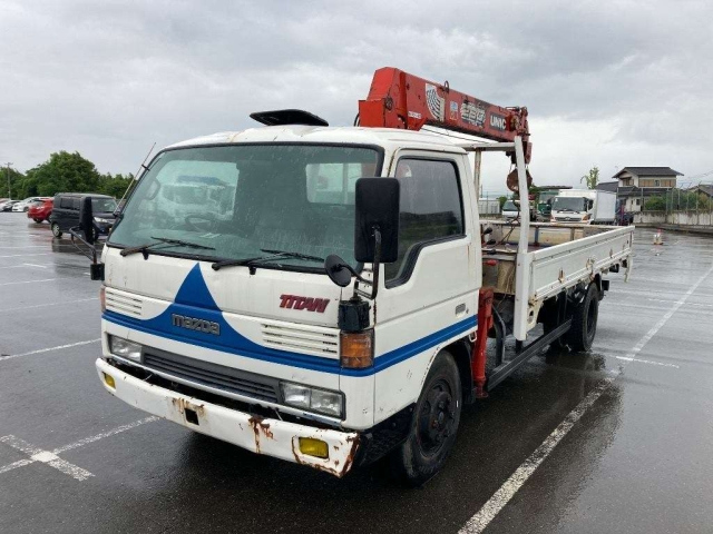 MAZDA TITAN