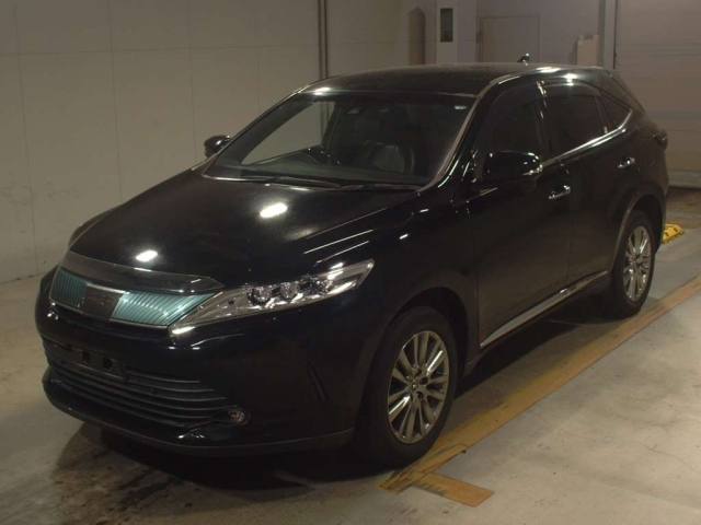 TOYOTA HARRIER