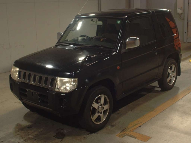 MITSUBISHI PAJERO MINI