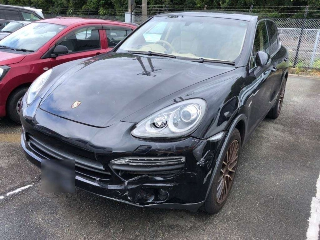 PORSCHE CAYENNE
