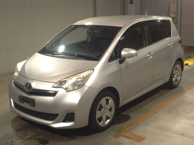 TOYOTA RACTIS