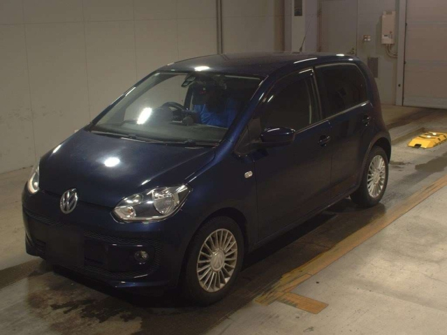 VOLKSWAGEN UP
