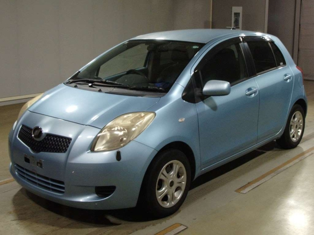 TOYOTA VITZ