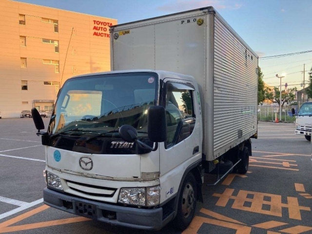 MAZDA TITAN