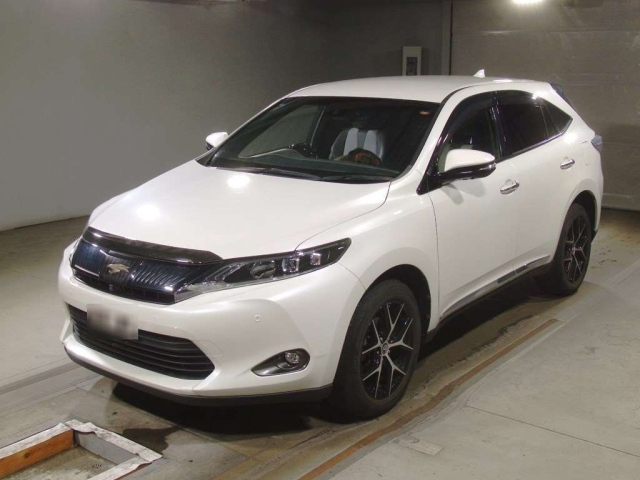 TOYOTA HARRIER