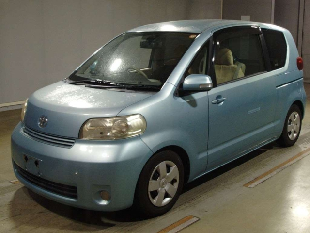 TOYOTA PORTE