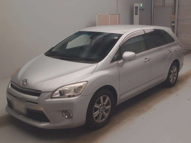 TOYOTA MARK X ZIO