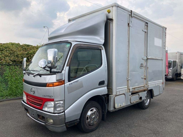HINO DUTRO