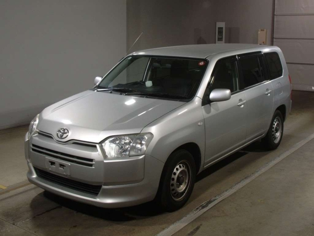 TOYOTA SUCCEED