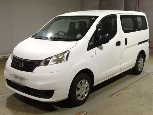 MITSUBISHI DELICA