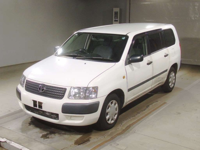 TOYOTA SUCCEED