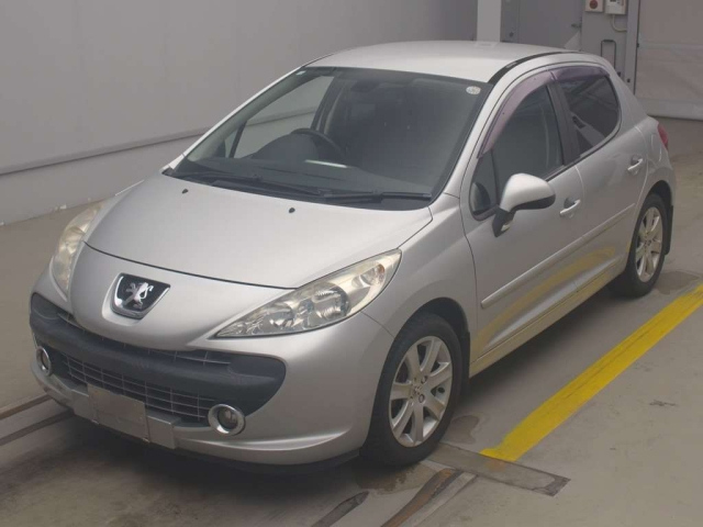 PEUGEOT 207