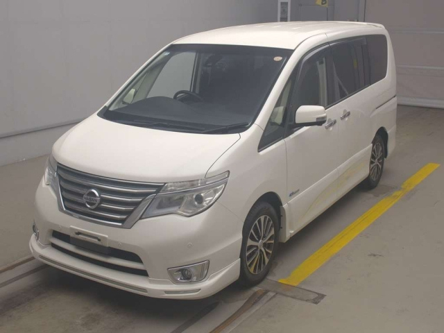 NISSAN SERENA