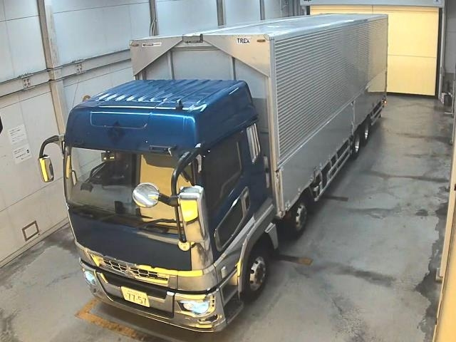 MITSUBISHI FUSO TRUCK
