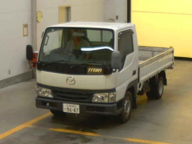 MAZDA TITAN