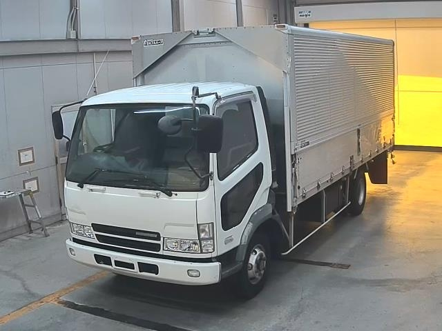 MITSUBISHI FUSO FIGHTER