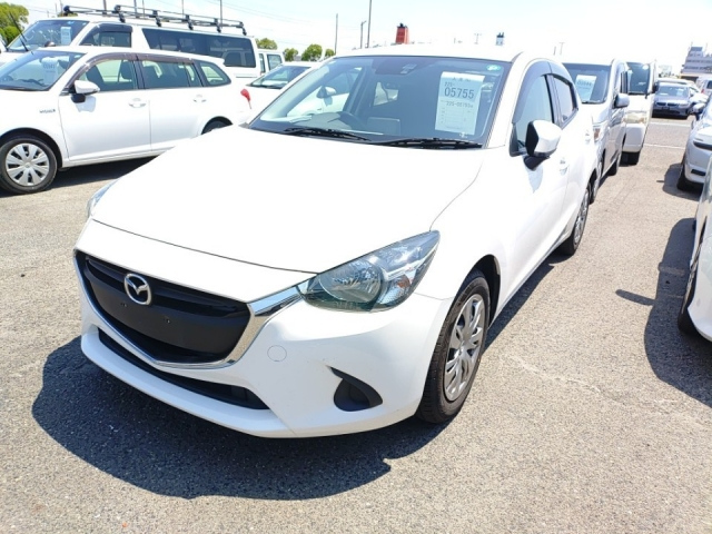 MAZDA DEMIO