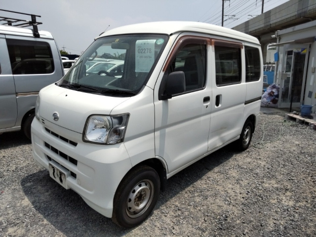 DAIHATSU HIJET VAN