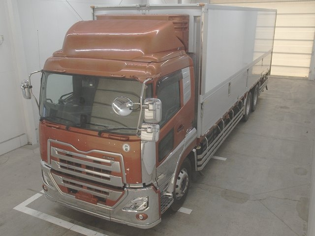 NISSAN UD SERIES