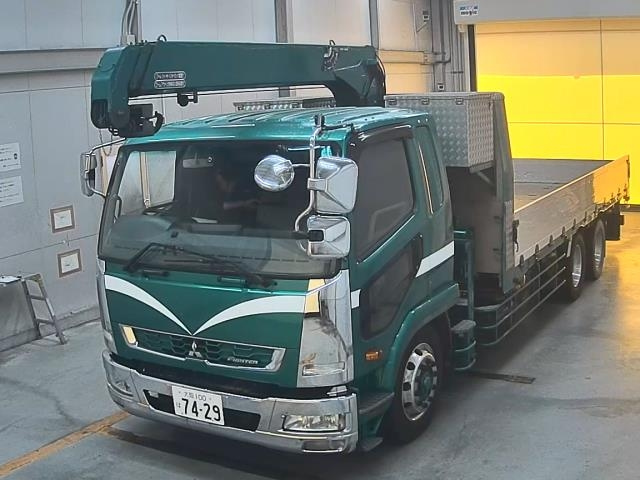 MITSUBISHI FUSO FIGHTER