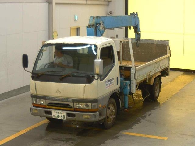 MITSUBISHI CANTER