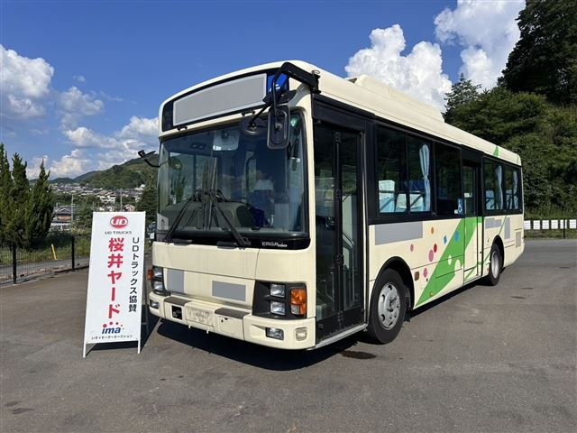 ISUZU BUS