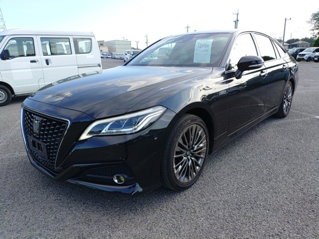 TOYOTA CROWN