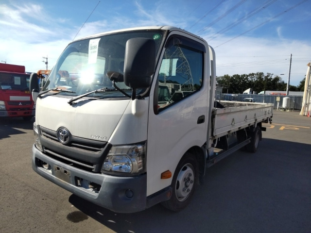TOYOTA DYNA
