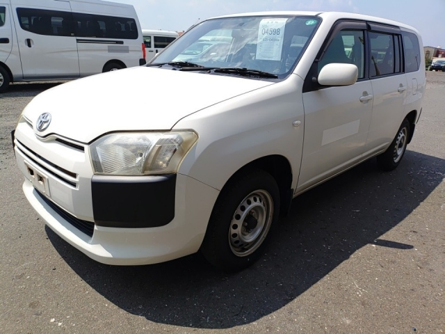 TOYOTA SUCCEED