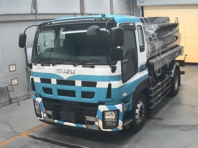 ISUZU TRUCK
