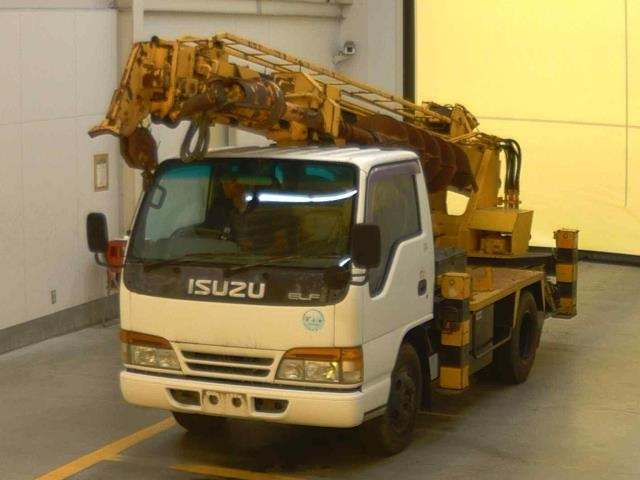ISUZU ELF