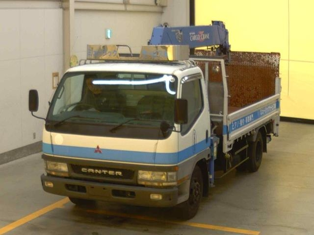 MITSUBISHI CANTER