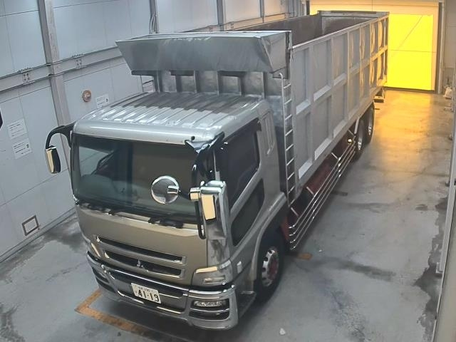 MITSUBISHI FUSO TRUCK