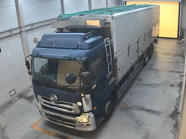 NISSAN UD SERIES